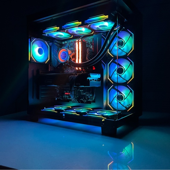 BRAND NEW HIGH END GAMING PC *READ DESC* SEND ME OFFERS! - Picture 2 of 3